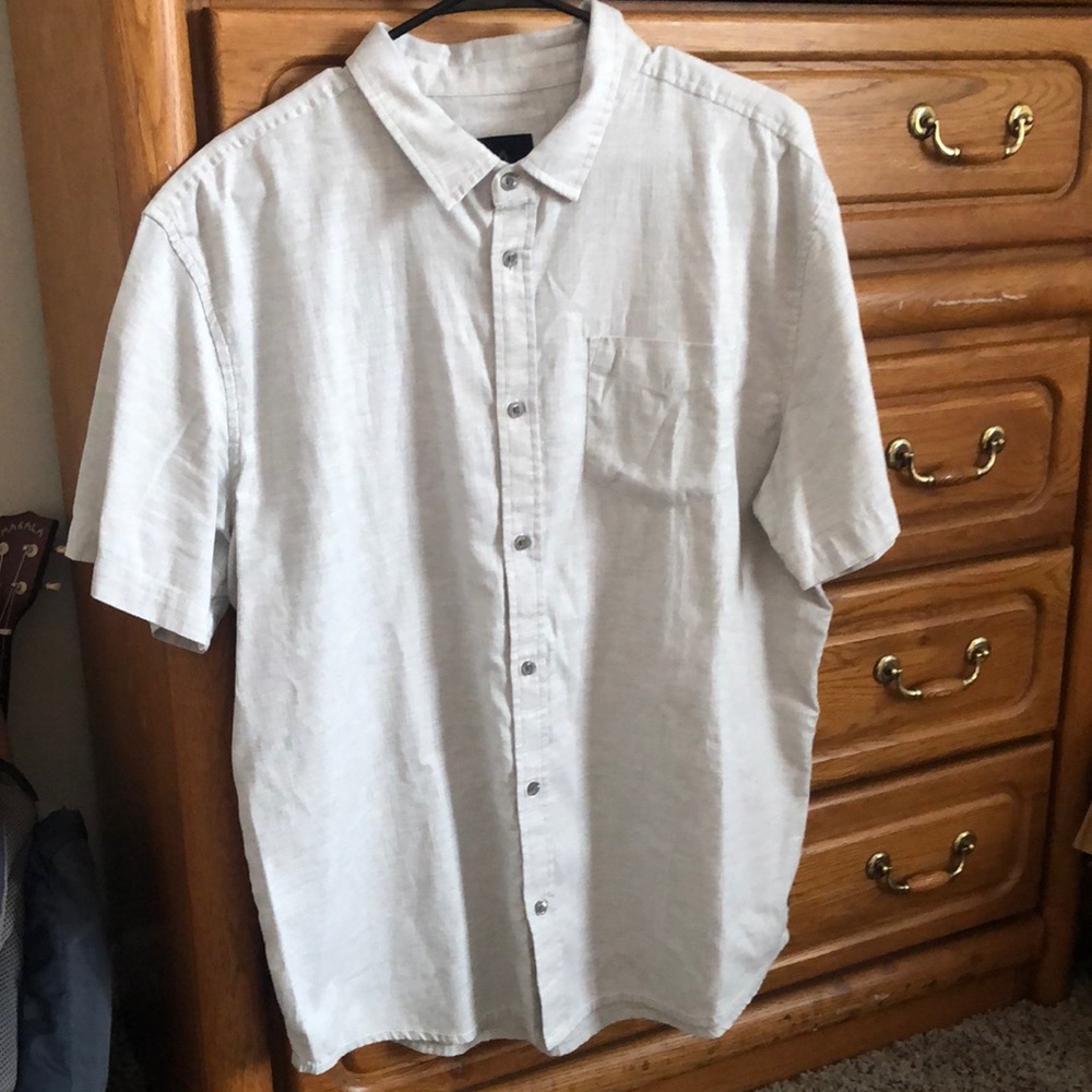 Men’s Prana button down shirt